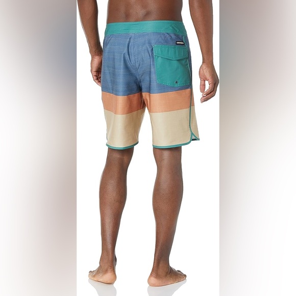 Quiksilver Men's Surfsilk Tijuana 19" Boardshort Beach shorts men size 32 - Picture 4 of 13
